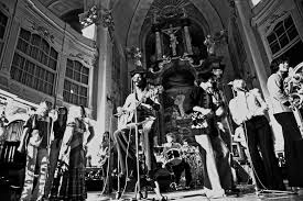 Van wikipedia, de gratis encyclopedie. Les Humphries Singers Wikipedia
