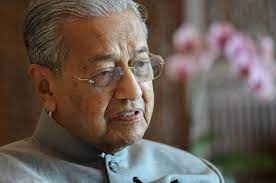 Habsah mohamad , mashahor mohamad , mustaffa mohamad , murad mohamad , omar mohamad children: Mahathir Might Stay On Beyond 2020
