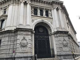 Specifically, it provides state treasury services for the provinces of brescia, cremona and mantova. Banca D Italia Immagine Di Palazzo Della Banca D Italia Milano Tripadvisor
