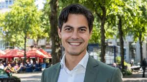 Rob arnoldus adrianus jetten (dutch pronunciation: Rob Jetten Krijgt Absurd Verzoek Of Ik Zaaddonor Wil Worden Rtl Boulevard