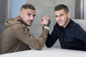 Lucas francois bernard hernandez, a.k.a lucas hernandez is a french international footballer and currently plays for spanish club atletico madrid as a net worth and salary of lucas hernandez. Wie Lucas Hernandez Karriere Zufallig Begann Beim Probetraining Seines Bruders Tribuna Com