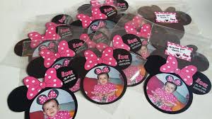 Check spelling or type a new query. Iman De Minnie Souvenir De Un Ano Invitaciones Minnie Souvenirs Minnie Souvenirs De Mickey Bebe