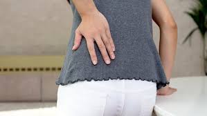 Schmerzen In Der Hufte Fehlhaltung Vermeiden Ndr De Ratgeber Gesundheit
