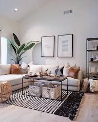 30 Lovely And Small Living Room Design Ideas On A Budget Molitsy Blog Small Apartment Decorating Living Room Living Room Decor Modern Living Room Decor Apartment
