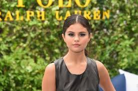 Selena gomez we don't talk anymore feat selena gomez. Selena Gomez S Bad Liar Review Spin