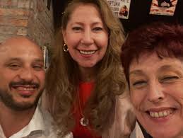 Un gran equipo de broncopulmonares liderado por Dr. César Maquilon