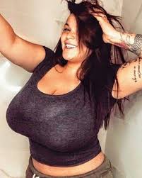 Many people wrote such stupid comments to criticize her because she was fat or dare to lose her weight. Sarah Fraisou 2busty2hide