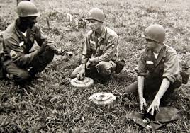 Updated by robert longley the korean war was fought between 1950 and 1953 between north korea,. Post Korean War