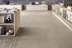 Dieser trend wird sich auch zukünftig fortsetzen. Fliese Betonoptik Grossformat Beige Grau Ritual Greige Sant Agostino Fliesen Profi Fliesen Online Kaufen