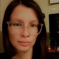 Cindy Arsenault's Instagram, Twitter & Facebook