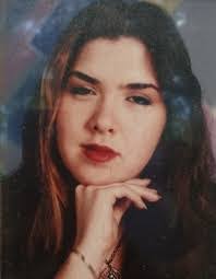 Kimberly Lewallen's Instagram, Twitter & Facebook