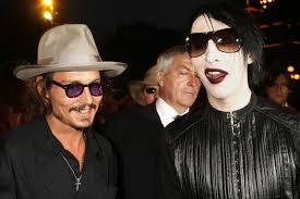 Песня marilyn manson в саундтреке к dark nights: Johnny Depp Wilde Orgie Mit Marilyn Manson Gala De