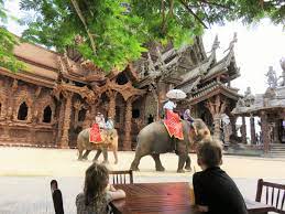 Phatthaya, pronounced pʰát.tʰā.jāː (listen)) is a city in thailand. Sleaze Sand And Sunsets Should You Holiday In Pattaya With Kids