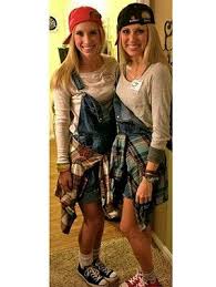 Pin Von Shayla Moore Auf Best Friends Costumes 90er Party Outfit 90er Jahre Kostum 90er Kostum