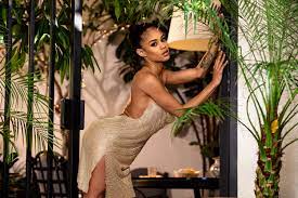 Scarlit Scandal, pornstar, looking at viewer, women, dark skin, ebony  women, gold dress, tattoo | 3000x2000 Wallpaper - wallhaven.cc