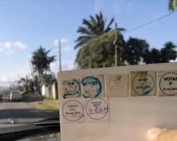 In aceste conditii, exista o solutie pentru a putea vota: Diaspora Ar Putea Decide Cine IntrÄƒ In Turul 2 CaÈ›i Romani Din StrÄƒinÄƒtate Au Votat PanÄƒ Acum Cozi La Roma È™i Berlin