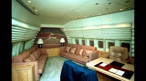 China national radio recently published a series of photos on its website unveiling the inside of the aircraft that carried chinese president xi jinping during. Inside Air Force One Youtube
