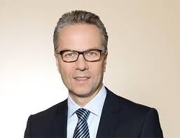 Welcome to the Schaeffler 2018 Capital Markets Day: Renata Casaro, Head of  Investor Relations