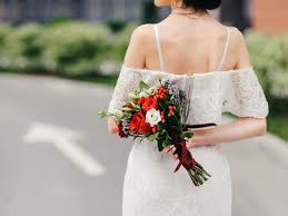 Check spelling or type a new query. Second Hand Brautkleid Tipps Und Tricks Fur Den Kauf