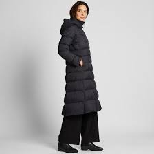 Uniqlo's ultra light down seamless parka is only $69.90 but delivers the warmth of a much more expensive product. Quagga Asser Namjerno Light Down Mantel Damen Freeframers Org