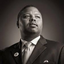 Do We Network Well? Pierre Clark by 400 Plus