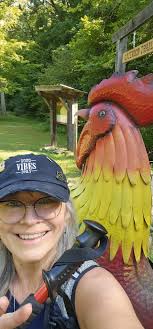 Spent the day with some special people, Sandy & Angelika! They opened their  home to us and shared all their knowledge, experience and expertise with  us. The Cordwood community is very special. |
