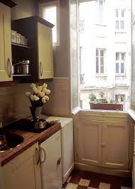 Beautiful Vintage Paris Apartment Small French Kitchen Paris Apartment Interiors French Apartment Small Apartment Kitchen