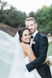 Bridal Hair Stylist Salon Wedding Updos Bridal Hair Bridal Hairstyles Bridal Hairstyles For Long Hai Short Bridal Hair Wedding Hairstyles Long Bridal Hair