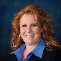 Kari Holcomb's Instagram, Twitter & Facebook