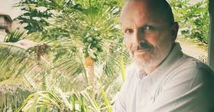 We provide world class service and premium seating. Miguel Bose Todos Los Rincones De Su Blindadisima Casa Madrilena