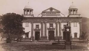 Años 40 ** # ***"CARACAS. POSTAL QUE MUESTRA LA FACHADA DE LA IGLESIA DE LA  DIVINA PASTORA, UBICADA EN LA PASTORA".*** **Le agradecemos el envío de  esta gráfica a la profesora Ana Varela Clavijo.**