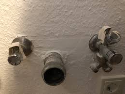 Wenn die waschmaschine kein wasser mehr zieht, gibt es verschiedene ursachen. Waschmaschine Anschliessen Identifizierung Der Anschlusse