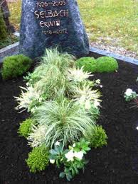 Grabpflege Grabbepflanzung Grabpflege Andrea Becher 57610 Altenkirchen 57537 Wissen Grabbepflanzung Bepflanzung Grabgestaltung