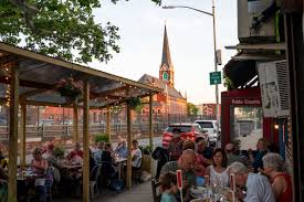 Andrew cuomo said tuesday the state reached its goal of 70% of adults with at least one. Cuomo Lifts New York S Restaurant Restrictions As Adult Covid 19 Vaccination Rates Surpass 70 Percent Eater Ny