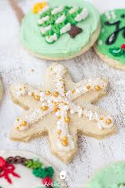 Find out how to make sugar cookies like the professionals, from a real professional! How To Decorate Sugar Cookies Like A Pro The American Patriette