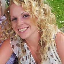 Lesley Hull (lesleyhulluk)