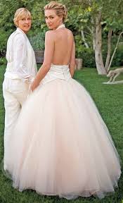 Celebrity Weddings 2008 Celebrity Wedding Ellen And Portia Wedding Celebrity Bride Celebrity Wedding Dresses