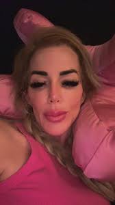 Denise Hamlin MD (@mdanesthesiahottie)