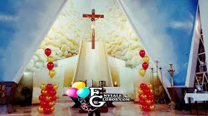 Cuando hayas determinado de definir el tema y el color de tu vestido de quince años, accesorios decorativos y el pastel, es momento de que te ocupes de la decoración de centro. Pide Tu Cita Para Conocer Lo Mas Nuevo En Decoracion De Iglesias Para Xv Anos Con Globo Y Flor Natural Envialeglobos
