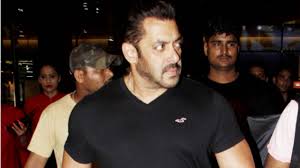 In Pics Salman Khan Takes A Break From Tiger Zinda Hai Shoot Returns Home For Ganpati Swag, swagat, swag se swagat, salman khan, bollywood, bollywood song, lyrics, bollywood music, sallu bhai, tiger, zinda, hai, bolly music, srk. in pics salman khan takes a break from