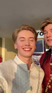 London Boy 🇬🇧 (ft Danish Boy 🇩🇰)