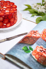 Le Fraisier De Yann Couvreur Recette Recette Fraisier Recette Avec Des Fraises Gateau Roule Recette