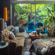 Love This Uber Cool House And Garden I Shot Belonging To Designer Abigailahern Abigailahern Interiordesign Insideout Nomagnoliahere Home Deco Home Design
