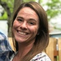 Nicole Shull's Instagram, Twitter & Facebook