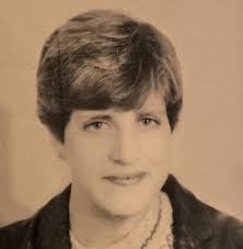 Hi This is me at 19. I have very few pictures when I was young. Could it be  tidied up and the drinks removed. I have blue eyes and blonde hair. I