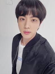 Kim seok jin · geburtstag: We Love You Kim Seokjin Trends Worldwide After Bts Jin Tweets Selca With A New Hair Do Allkpop