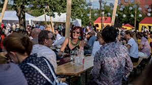 A szervezők csütörtöki közleményükben úgy fogalmaznak, hogy „ha az időjárás is úgy akarja, akkor augusztus első napján tartják a hagyományos viadalt, melynek. Paloznaki Jazzpiknik 2021 Csodalatosbalaton Hu