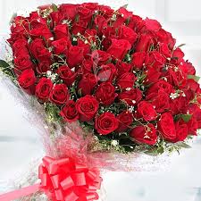 For the florist that loves flowers but doesn't care to add anymore live flowers to their home, some floral artwork would be a great substitute. Now You Can Send Flowers To Ludhiana On Every Special Occasion With Avon Ludhiana Florist We Have A Wide Co Love Rose Flower Red Rose Flower Flowers Delivered