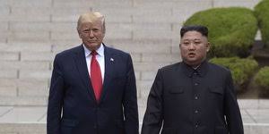 Η βίλα του κιμ γιονγκ ουν στην ουανσάν έχει πολλά υπέρ για τον ηγέτη της χώρας καθώς μπορεί να βρίσκεται μακριά από το κέντρο του κορωνοϊού που είναι η πρωτεύουσα πιονγκγιανγκ και μέσω του ιδιωτικού του σιδηροδρομικού δικτύου που επιτρέπει στο τρένο του να πηγαιοέρχεται ανάμεσα στις. H Mystikh Zwh Ths Gynaikas Toy Kim Giongk Oyn A3iwmatoyxoi Esbhsan To Parel8on Ths Agnwsth H Hlikia Ths Kosmos Iefimerida Gr