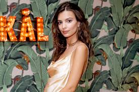 Read on to see how to get these celebrity mini skirt outfits for yourself, with tips on how you can get these mini skirt looks for less. Beauty Looks Style Living Bravo Tv Official Site